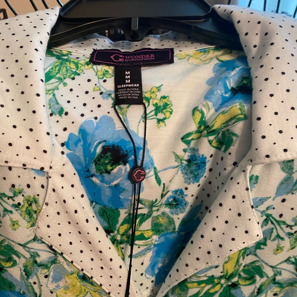 Soft and cozy pajama/loungewear - Picture 2 of 3